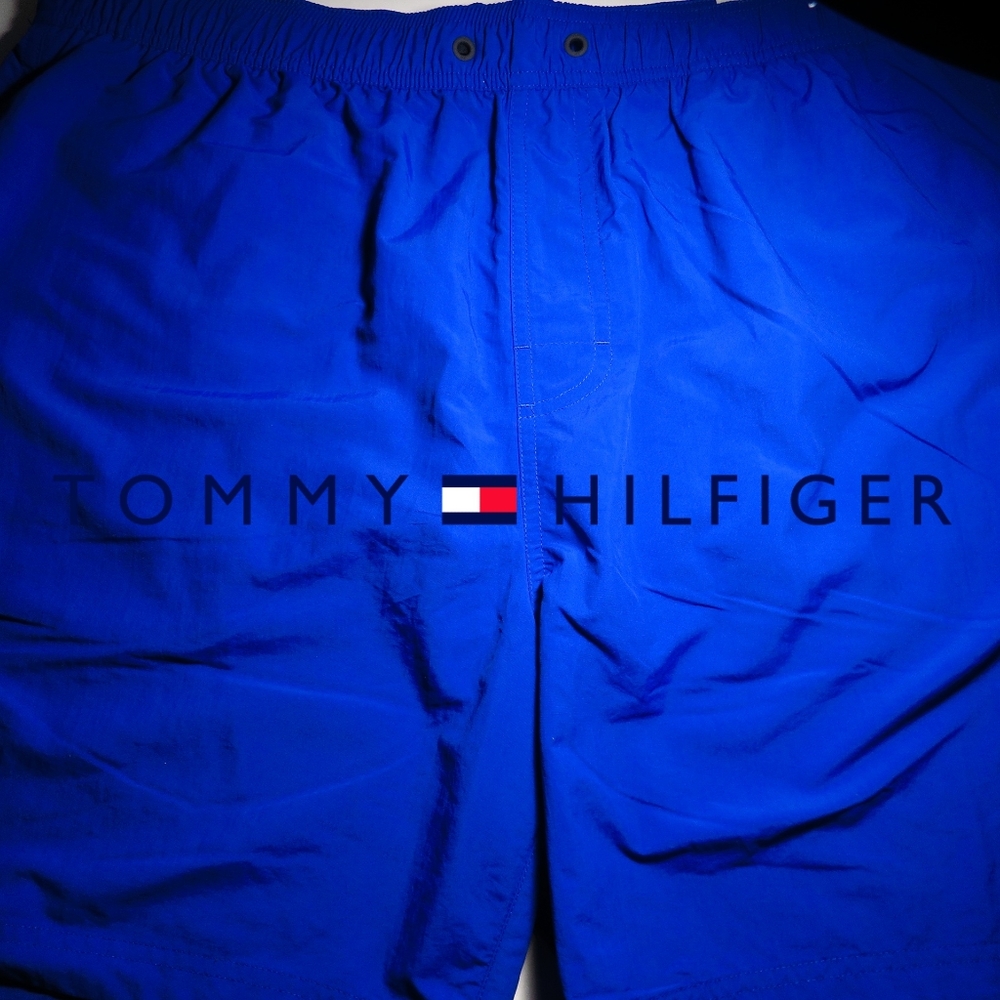 New Tommy Hilfiger Men's Size XL Swim Trunks Short Maillot Regular fit With Tags - Picture 2 of 5
